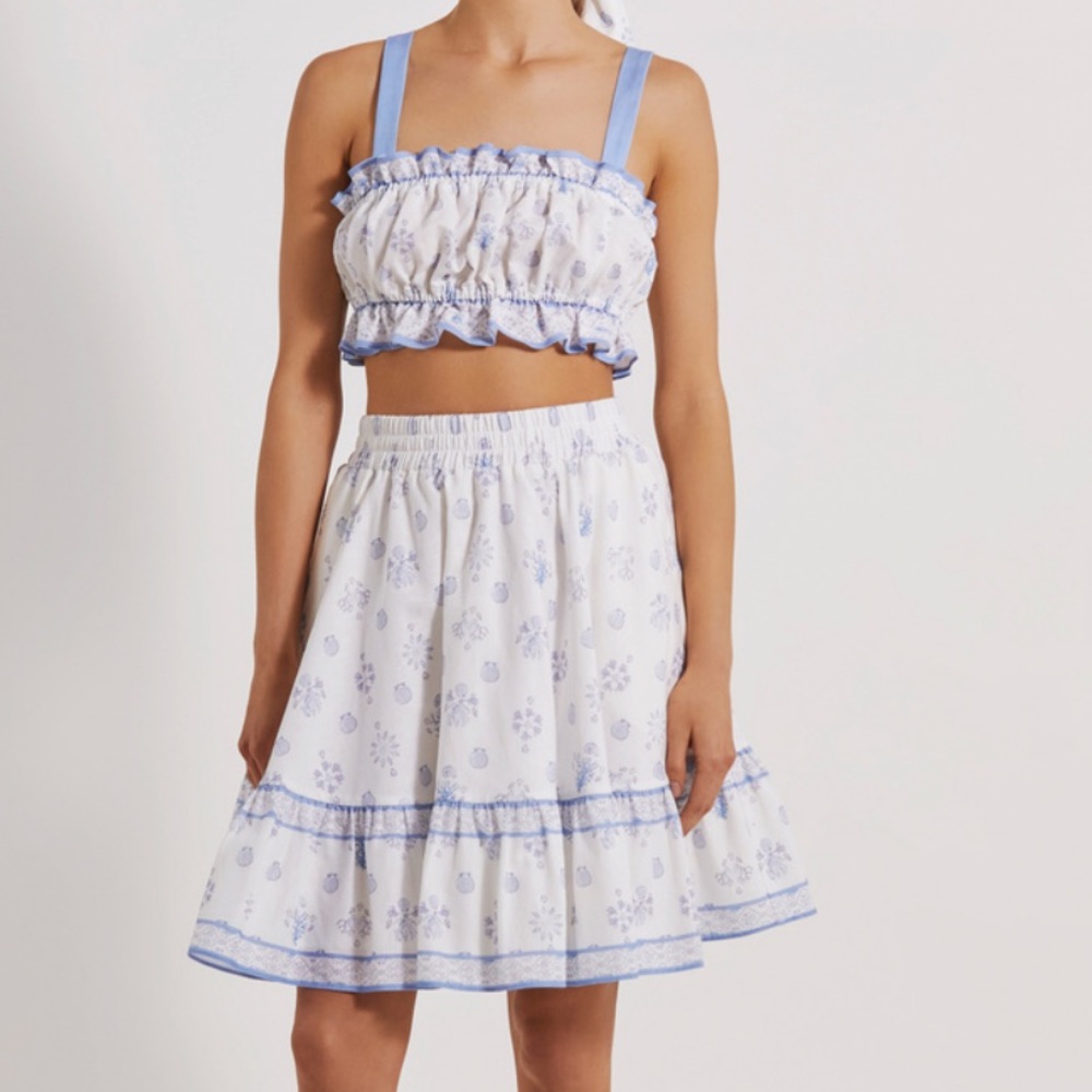 By Malina Alessandra Top in Capri Corals